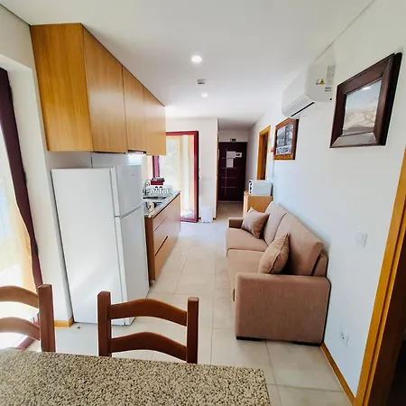 Burguesinha Al Entre-Os-Rios Apartment Exterior photo