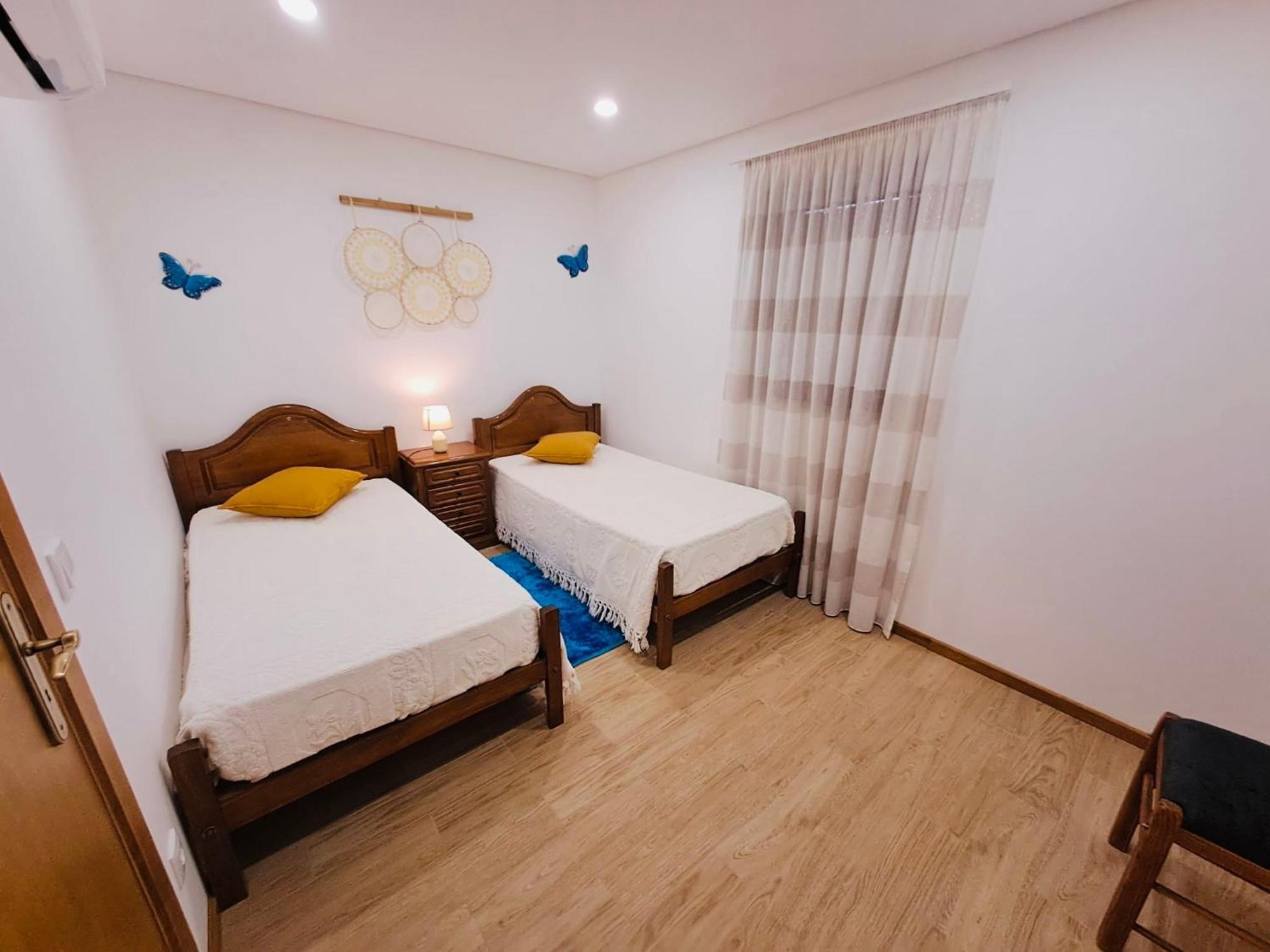 Apartment Burguesinha Al *