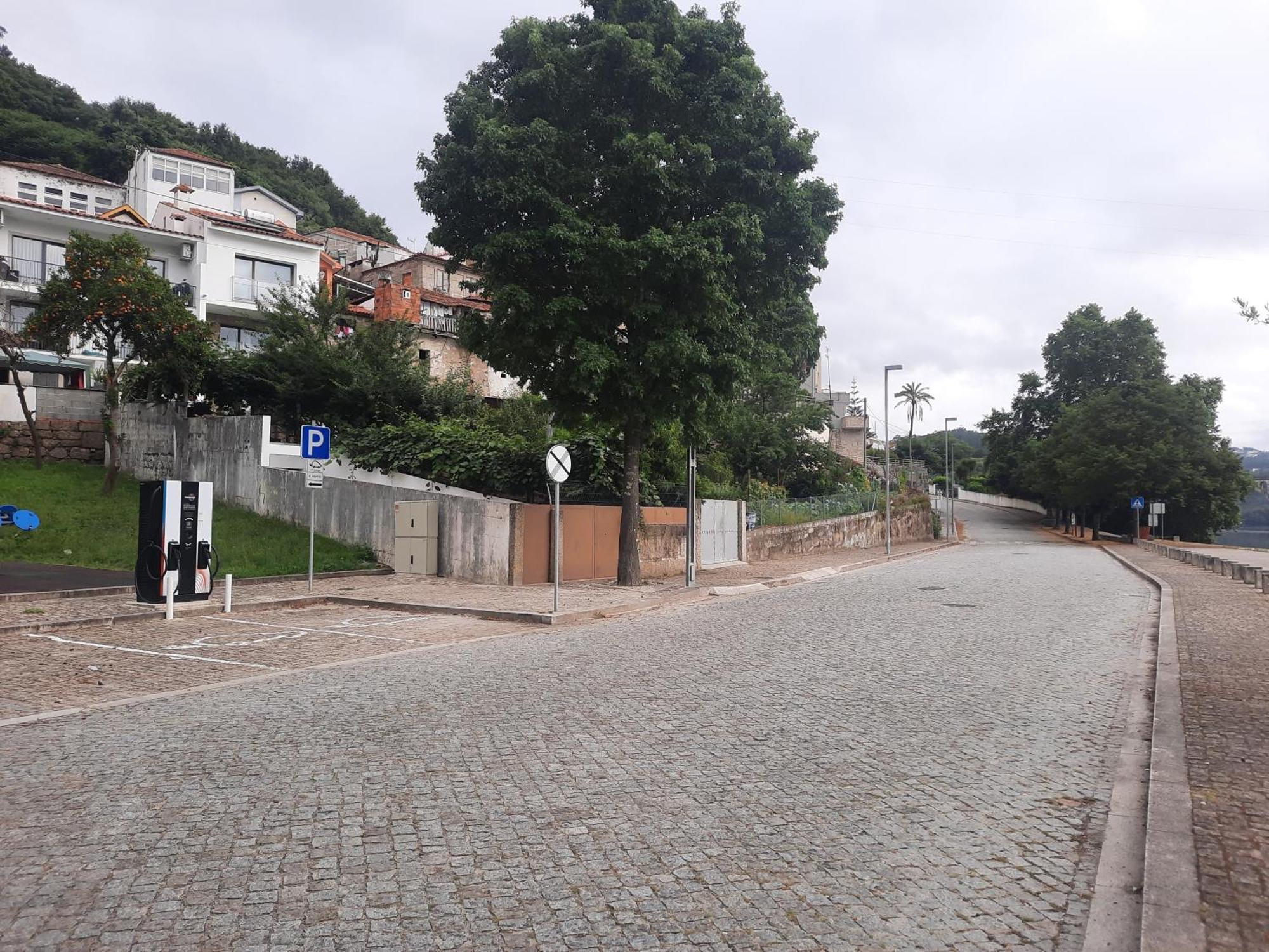 Burguesinha Al Apartment Entre-os-Rios